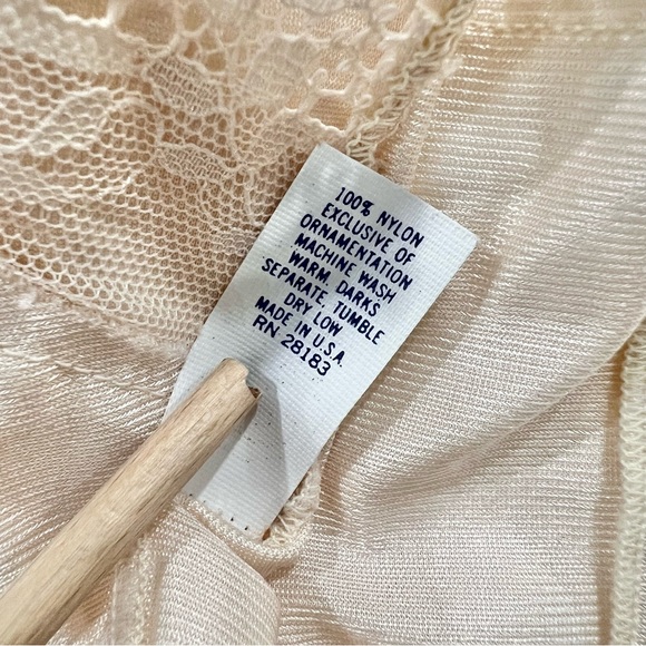 Vintage 1960s Collectible Classics Cream Lace Trim Camisole - Picture 7 of 8